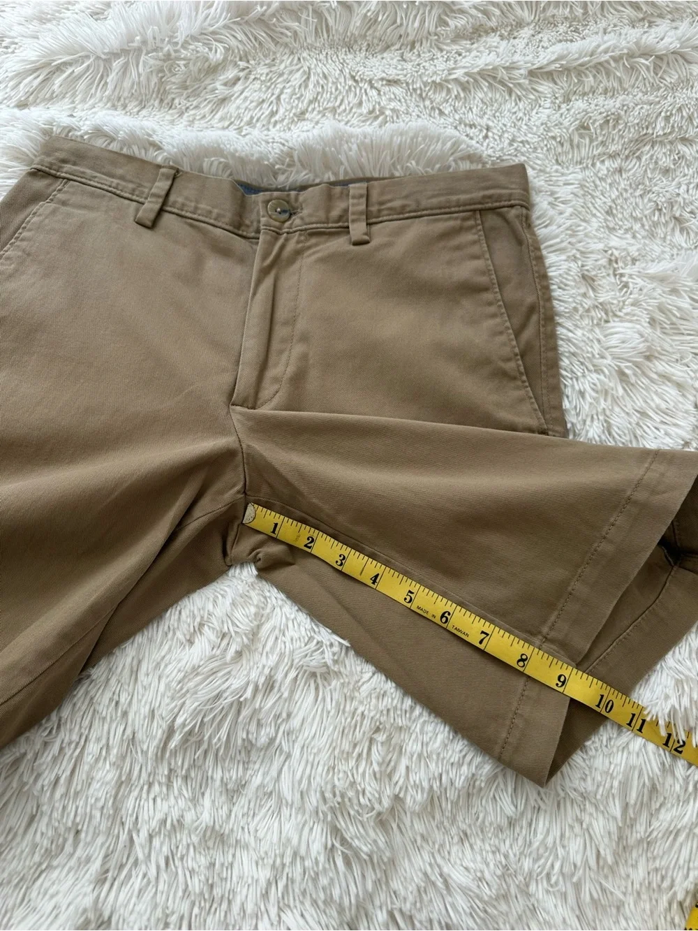 BANANA REPUBLIC Aiden Khaki Chino Shorts Size 29 Stretch Cotton 9” Inseam Men’s